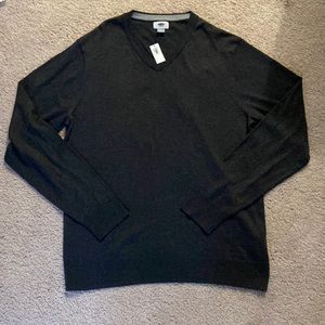 Old navy long sleeve shirt